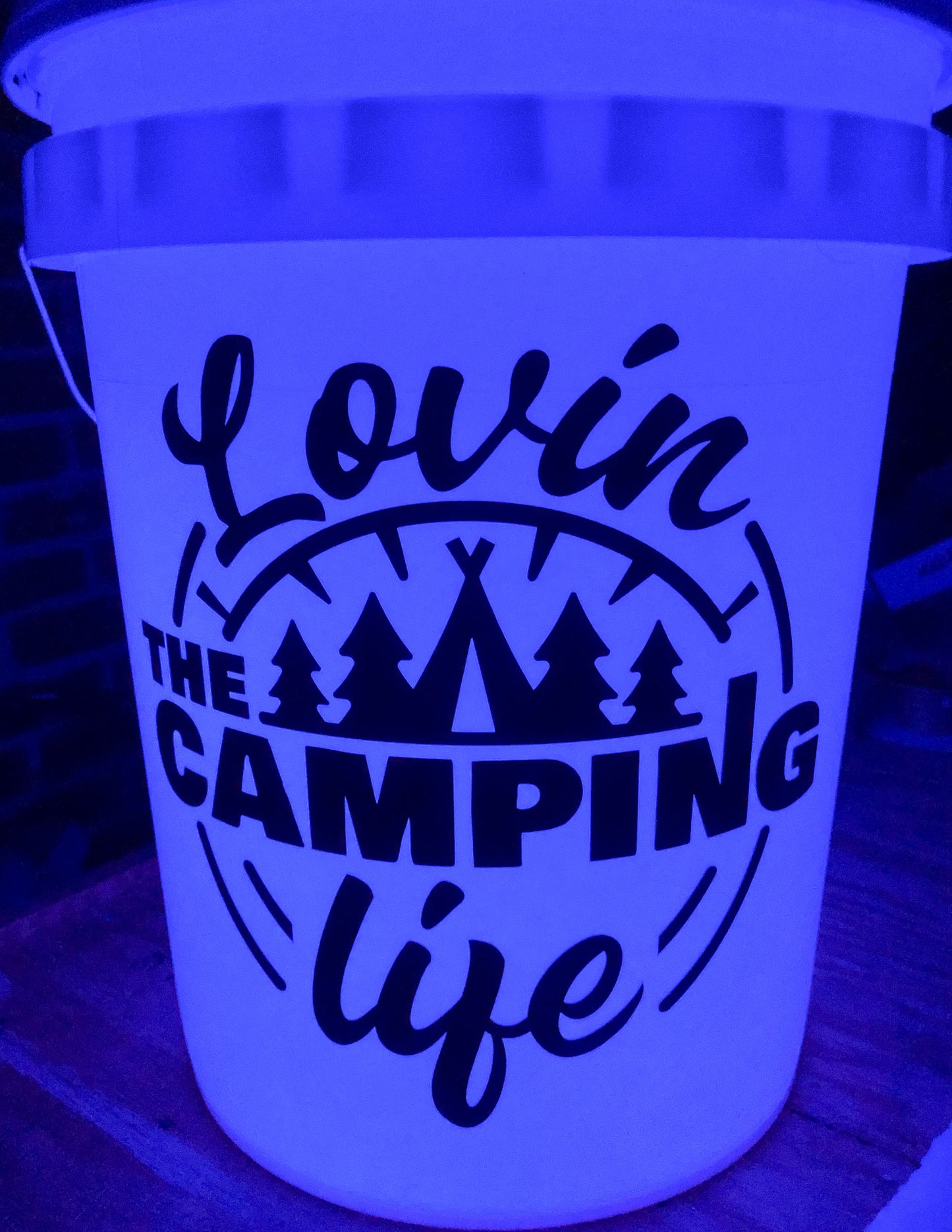 Lighted Bucket